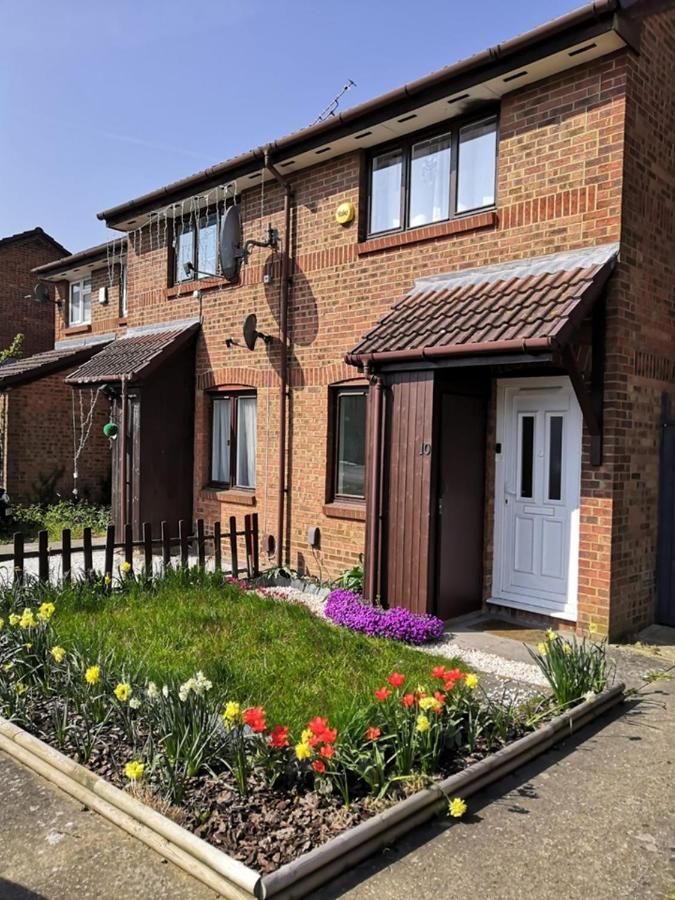 Welcome Home Twin Bedroom Near Heathrow Airport, London Yiewsley Zewnętrze zdjęcie