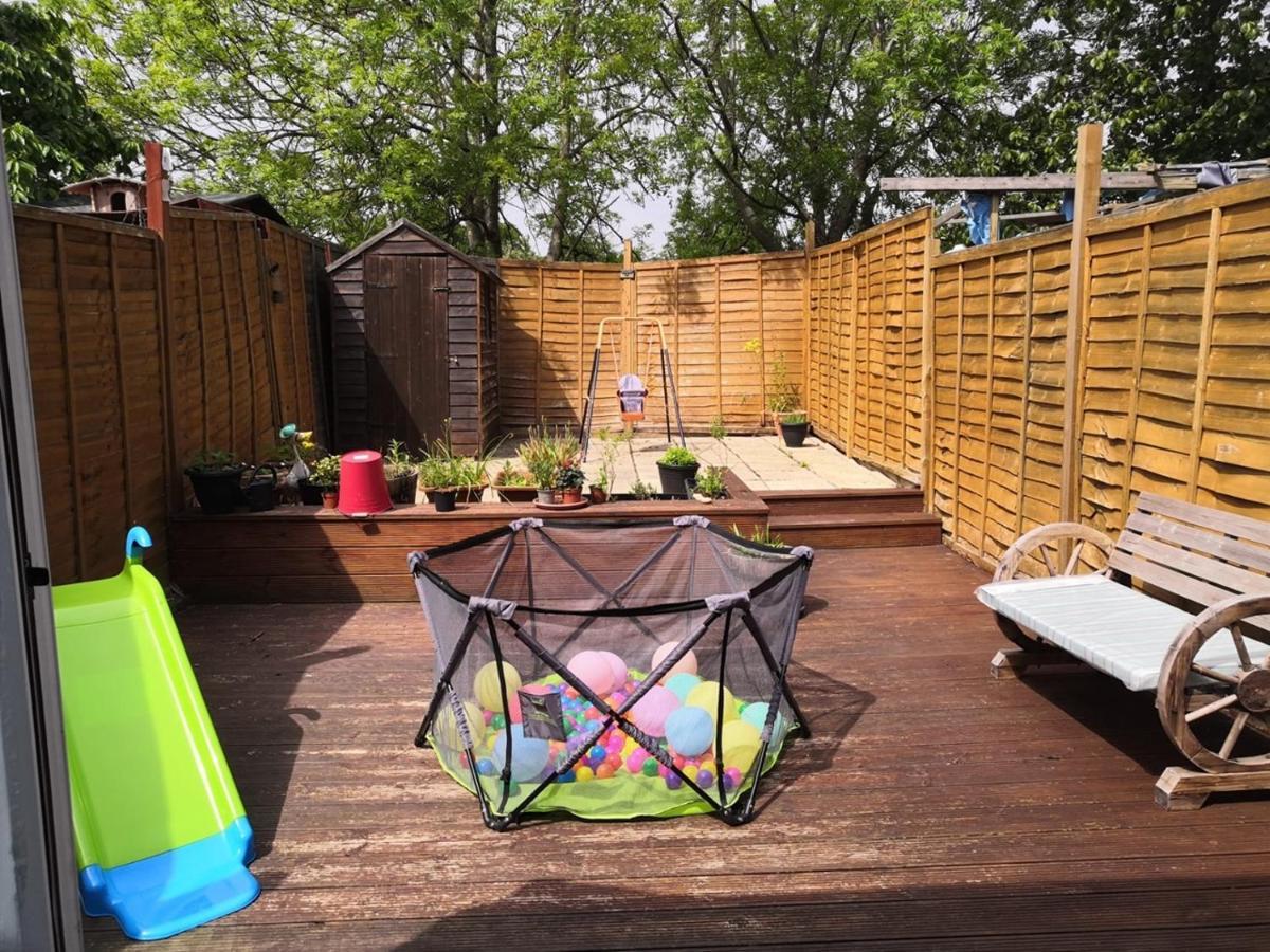 Welcome Home Twin Bedroom Near Heathrow Airport, London Yiewsley Zewnętrze zdjęcie